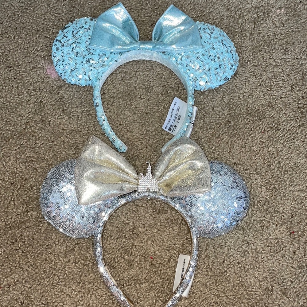2 pairs of Authentic Minnie Mouse Ears